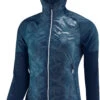 Löffler Arctic PL Active Hybride Jas Met Capuchon Dames, Petrol -Winter Mode Winkel loeffler arctic pl active hooded hybrid jacket women deep water 1